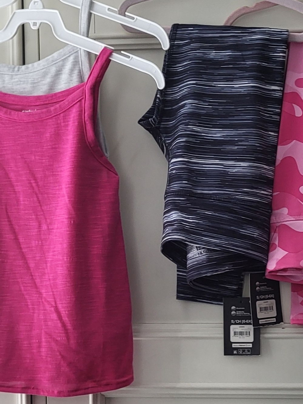 Girls' Bundle Tanks And Leggings NWT-  6